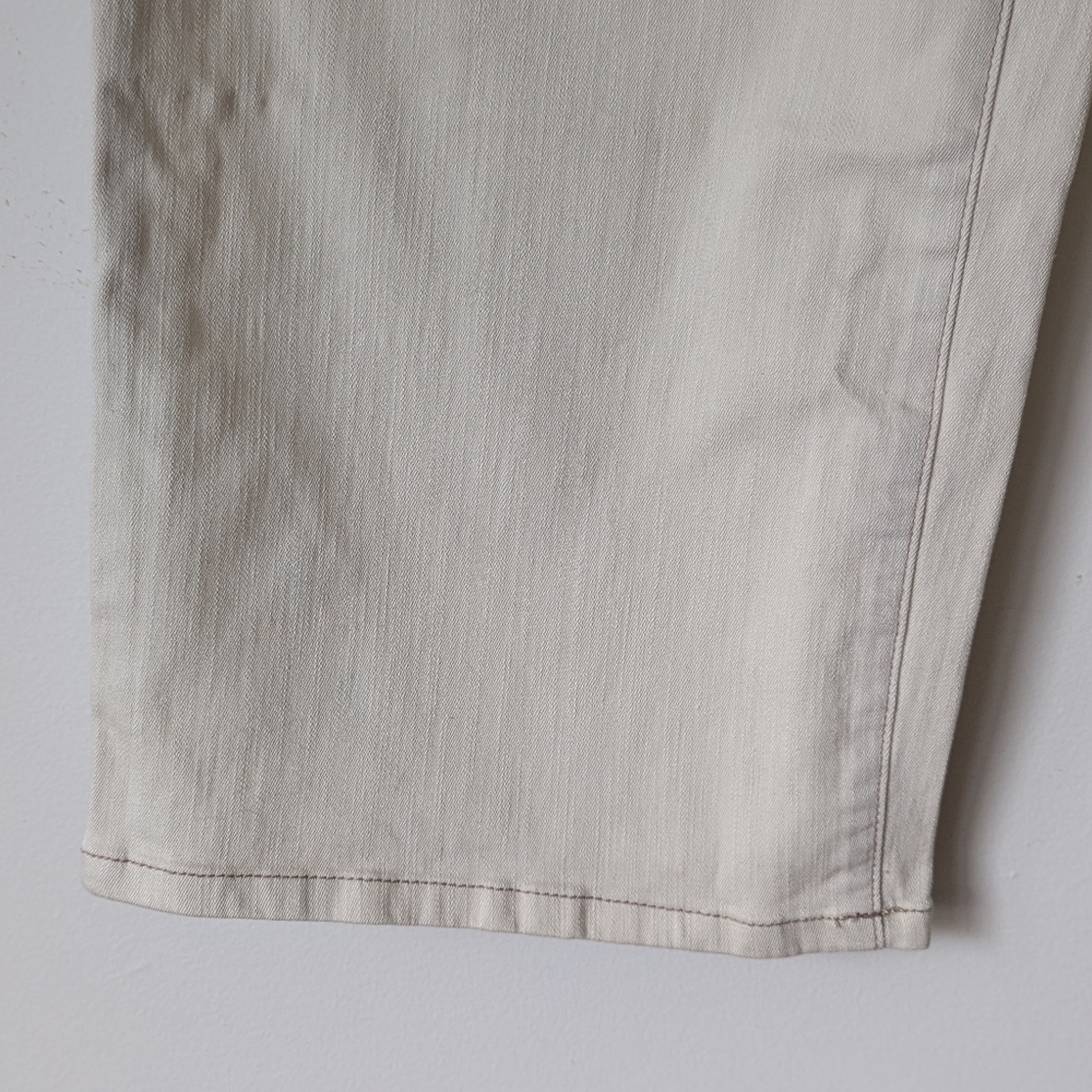 NWT Jessica Simpson Primrose Wide Leg Crop Cream Denim Jeans Size 8 - Picture 3 of 10